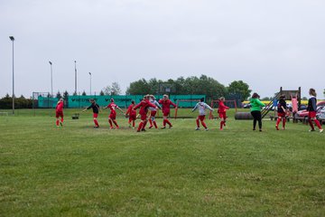 Bild 51 - wCJ SV Steinhorst/Labenz - VfL Oldesloe : Ergebnis: 18:0